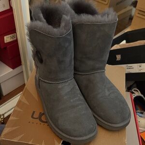 UGG Gray Suede Button Short Shearling Boots